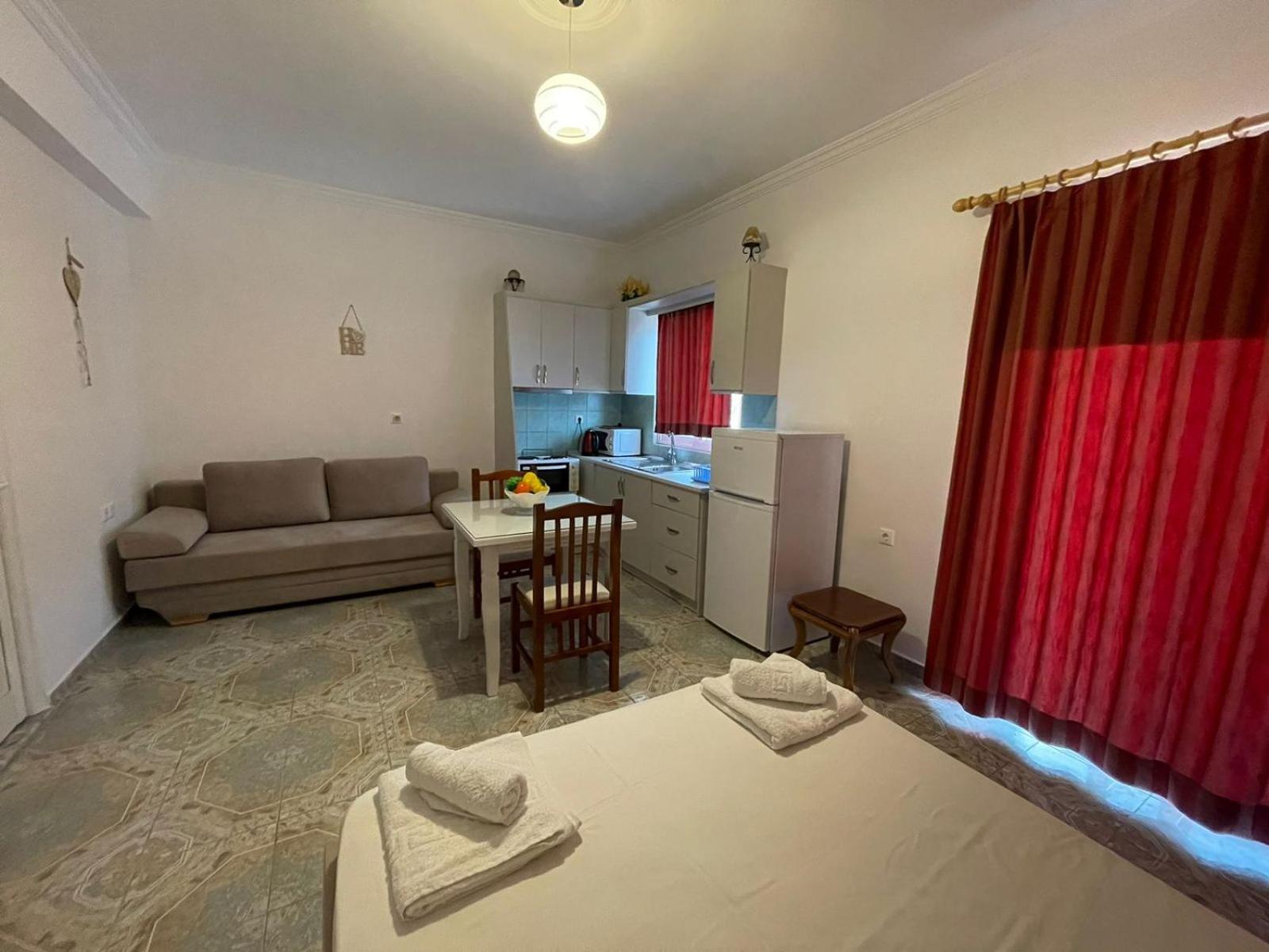 Levend Apartments Ксамил Экстерьер фото
